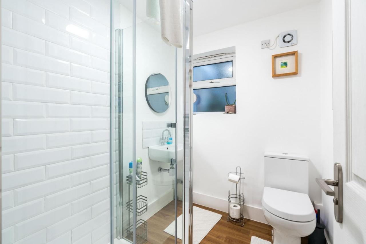 New Stylish 1 Bedroom Flat With Garden London Exterior photo
