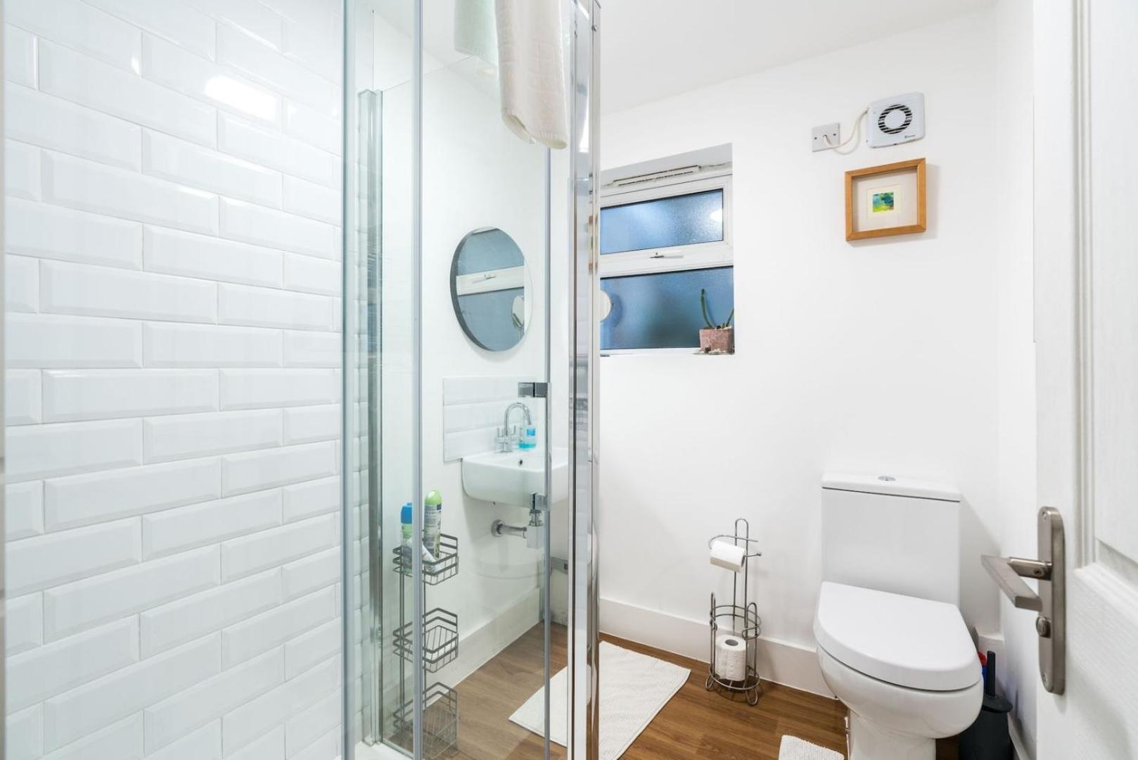 New Stylish 1 Bedroom Flat With Garden London Exterior photo